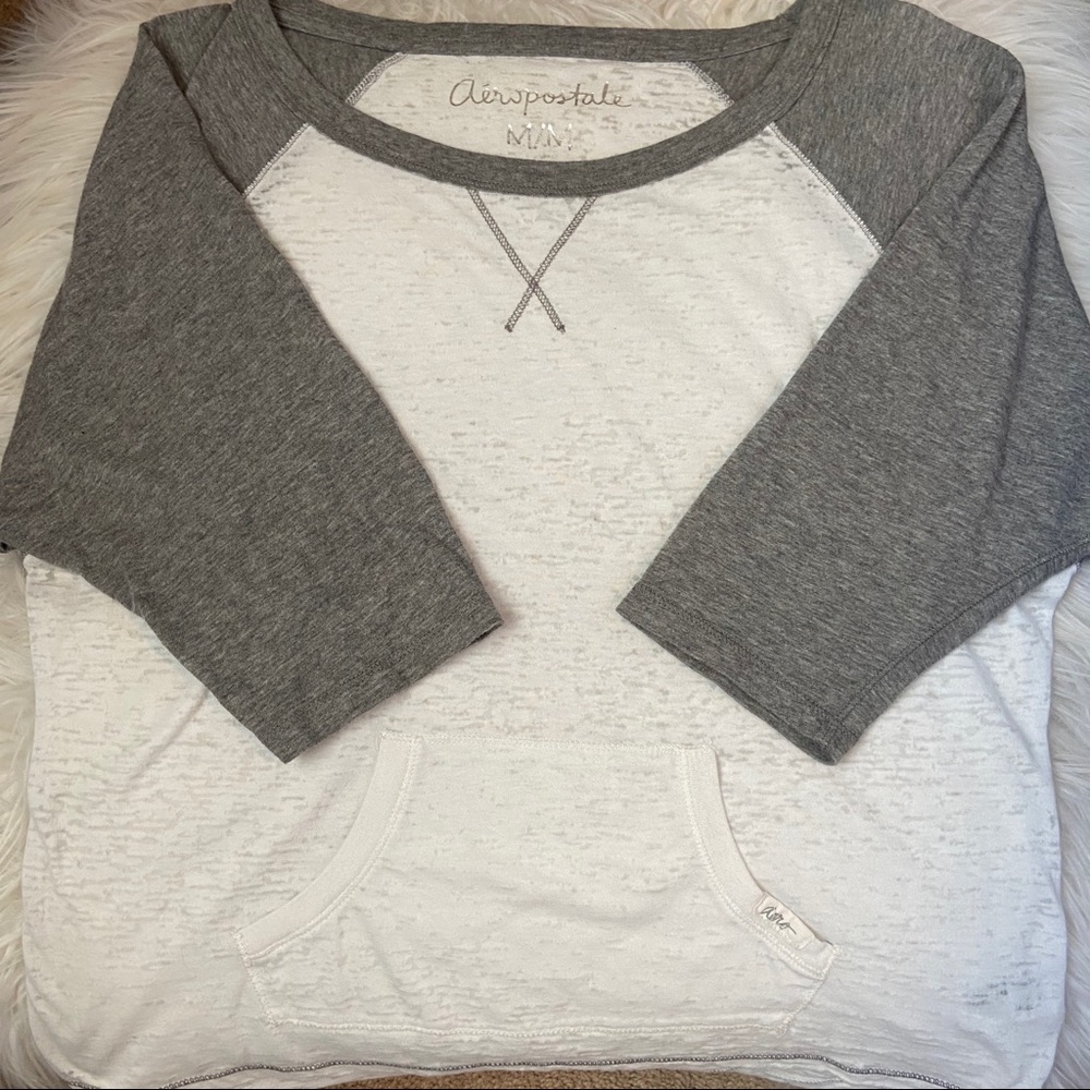 2/20 Aeropostale Baseball 3/4 Sleeve Tee